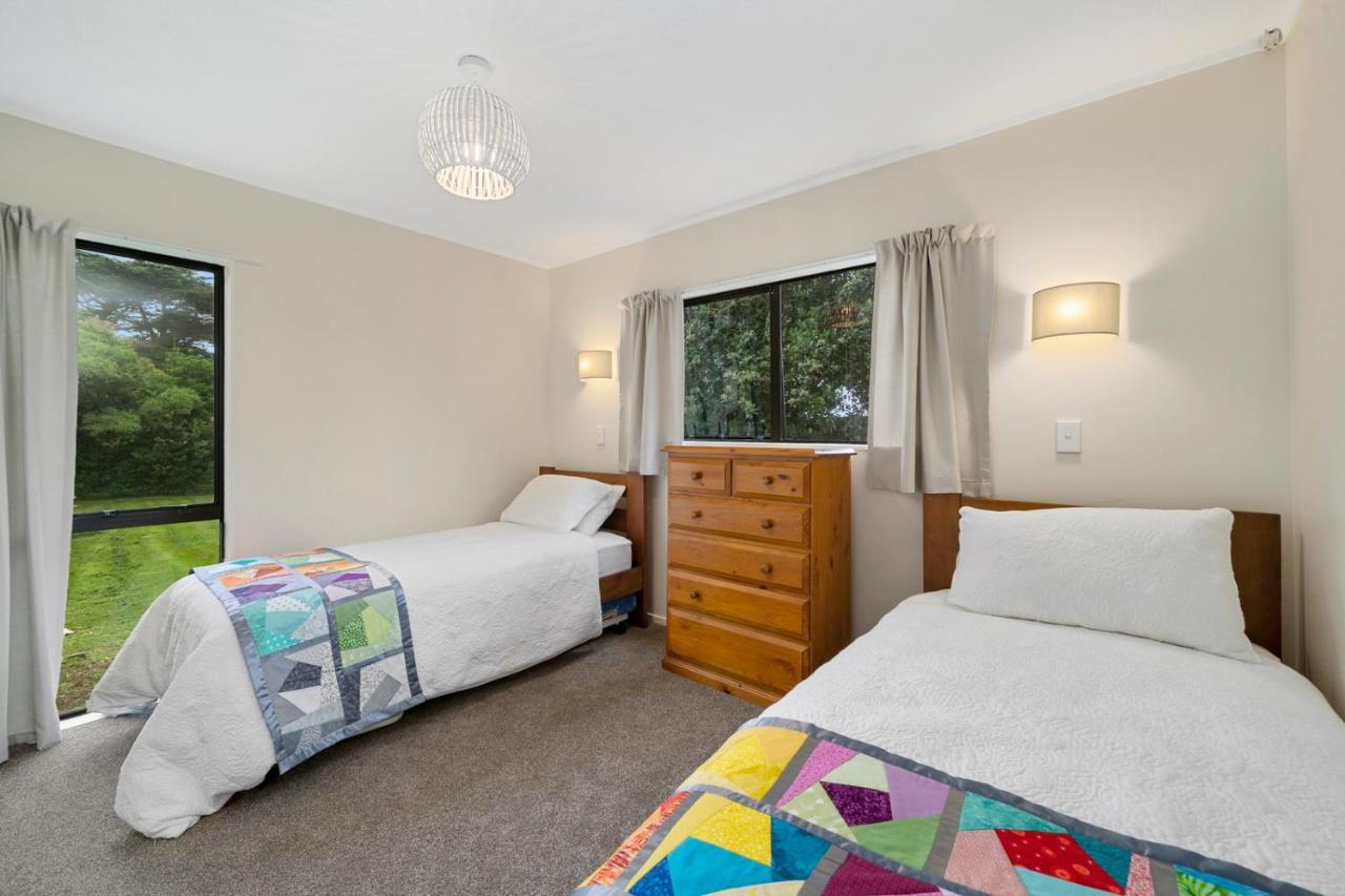 Wharerata - Otaki Beach Holiday Home 外观 照片