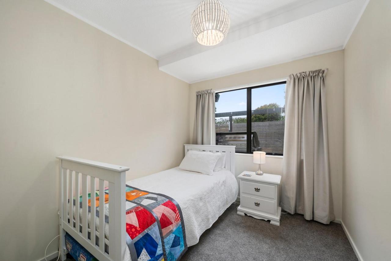 Wharerata - Otaki Beach Holiday Home 外观 照片