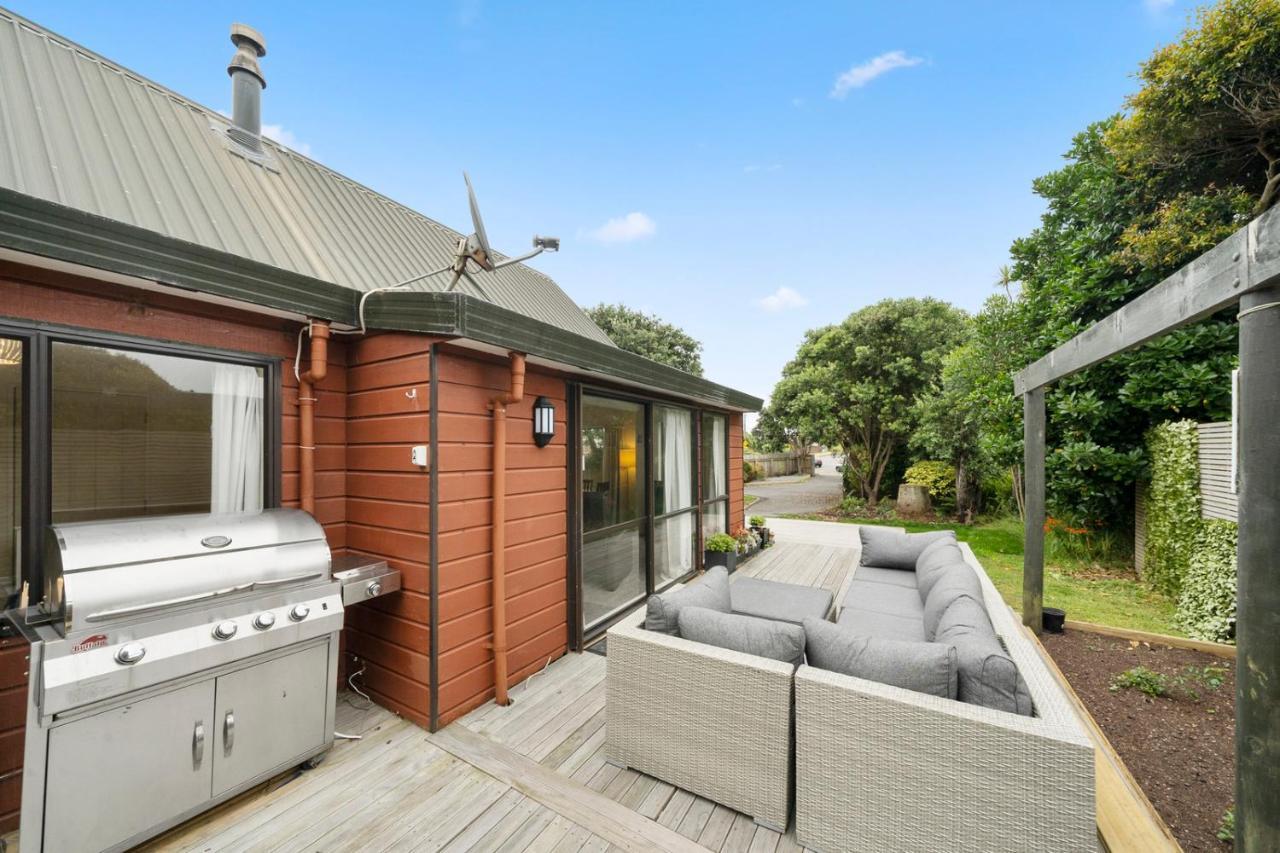 Wharerata - Otaki Beach Holiday Home 外观 照片